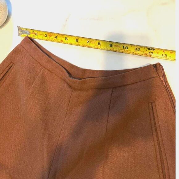 Vintage 100% wool trousers with elegant tailoring and structured silhouette, - Picture 8 of 16